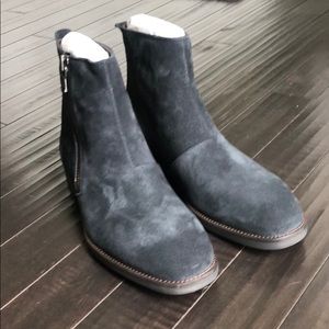NEW John Varavatos Mens suede boots 9.5 black